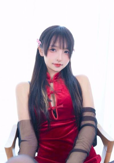 朋友年轻的妈妈