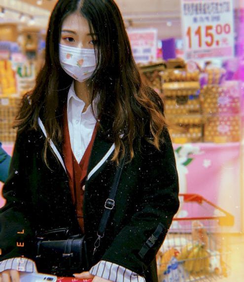 年轻的保姆hd