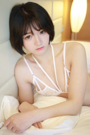 闪婚老公捧我当歌星免费观看
