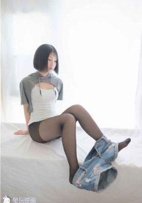 女教师免费观看